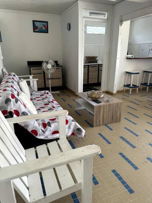 Maison Authentique A 300M De La Plage Sainte-Anne Εξωτερικό φωτογραφία